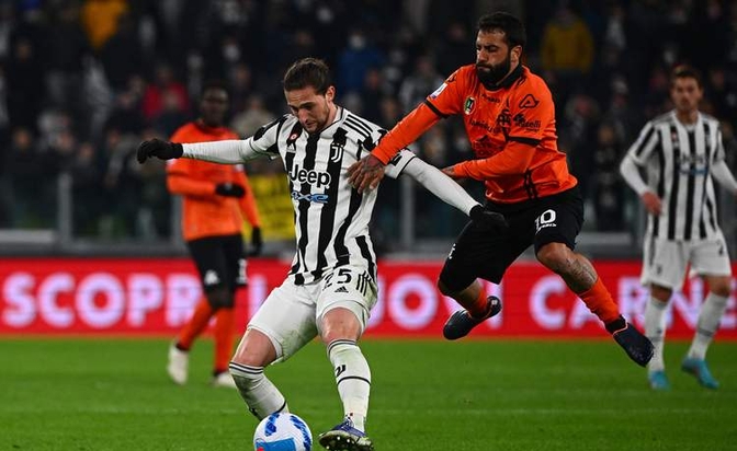 开云下载-包含佛罗伦萨客场丢点，保级之路仍需努力的词条