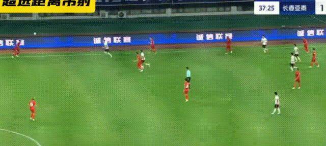 包含中亚球队上演惊险逆袭，逆风翻盘实力惊人的词条