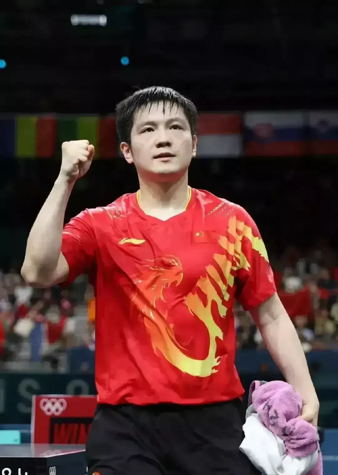 一位年轻球员突然崭露头角，让人眼前一亮的简单介绍