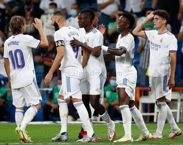 包含马洛卡客场横扫格拉纳达，客场表现亮眼的词条