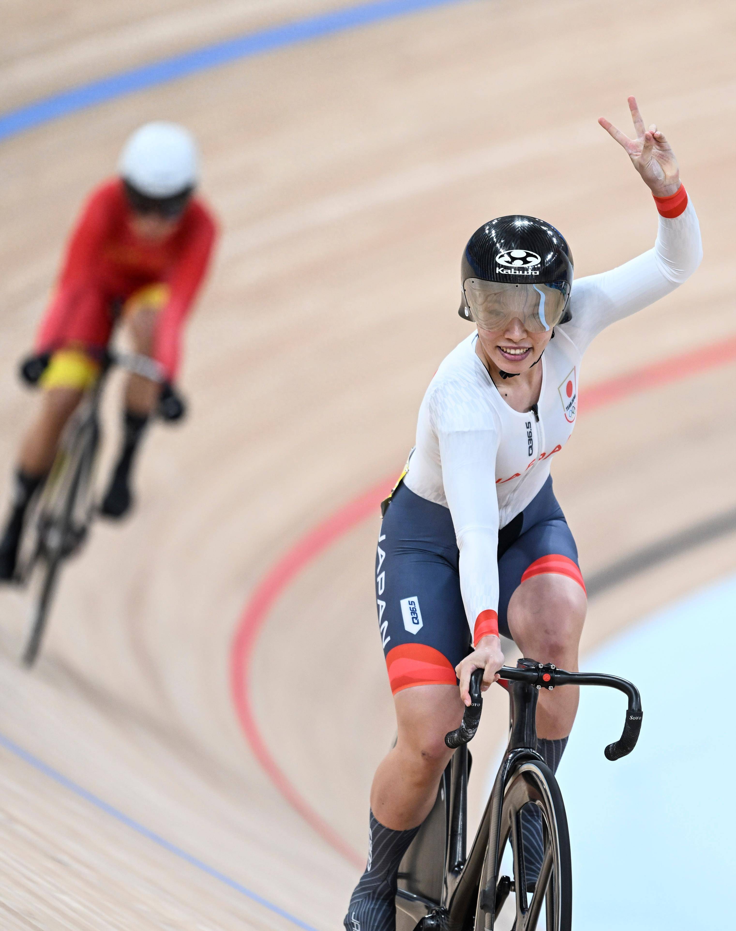 开云官网-比利时选手在自行车赛场斩获胜利