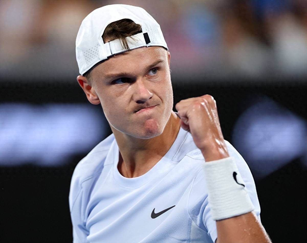 瑞典网球名将顽强逆转杀进决赛