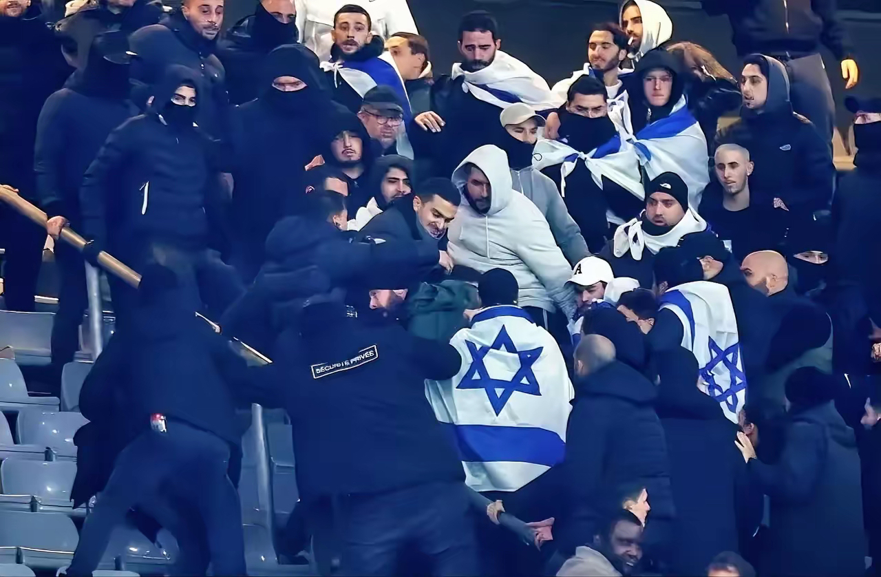 开云体育官网-包含法国球队在欧洲赛场上取得胜利晋级的词条