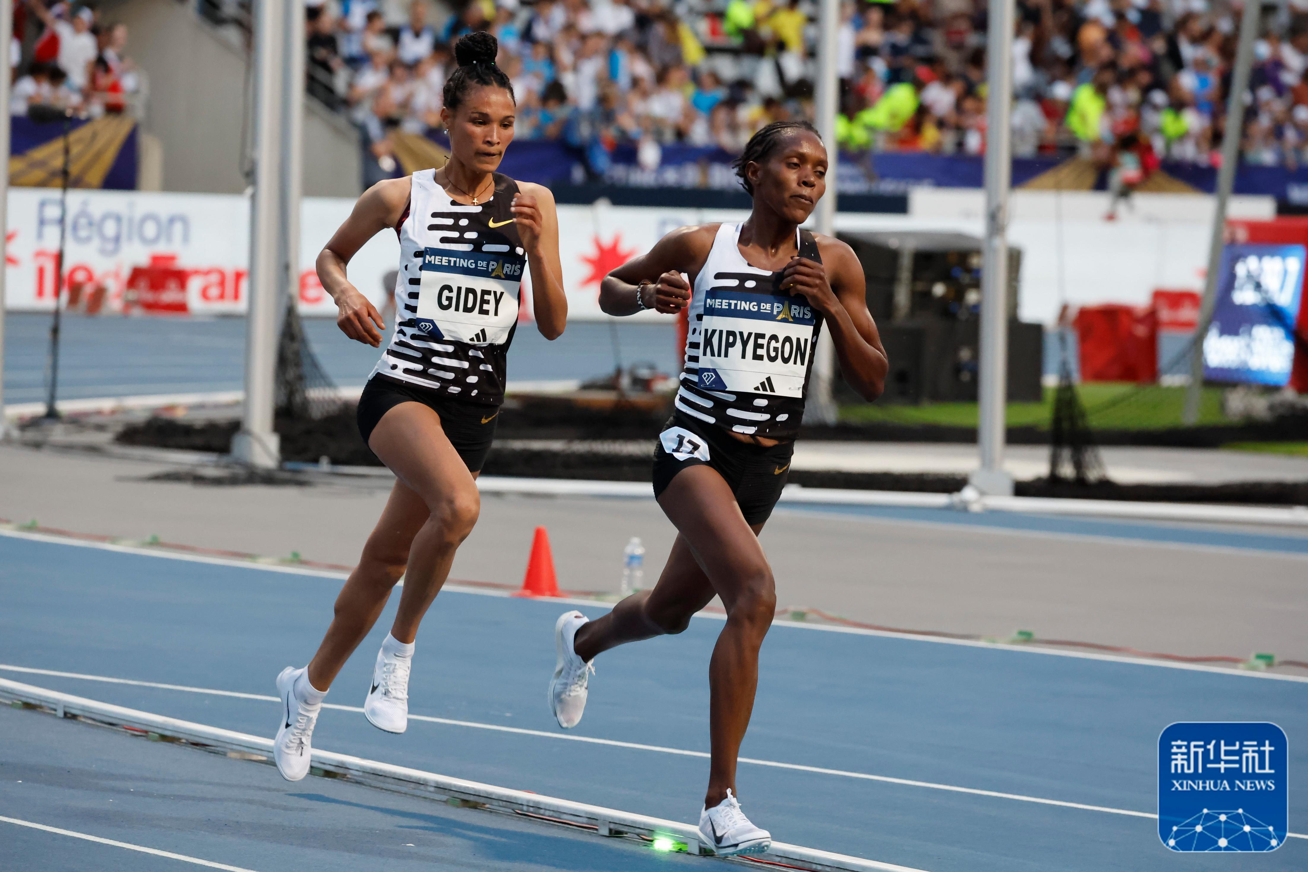 全球女子足球比赛势头强劲，赛事吸引众多关注的简单介绍
