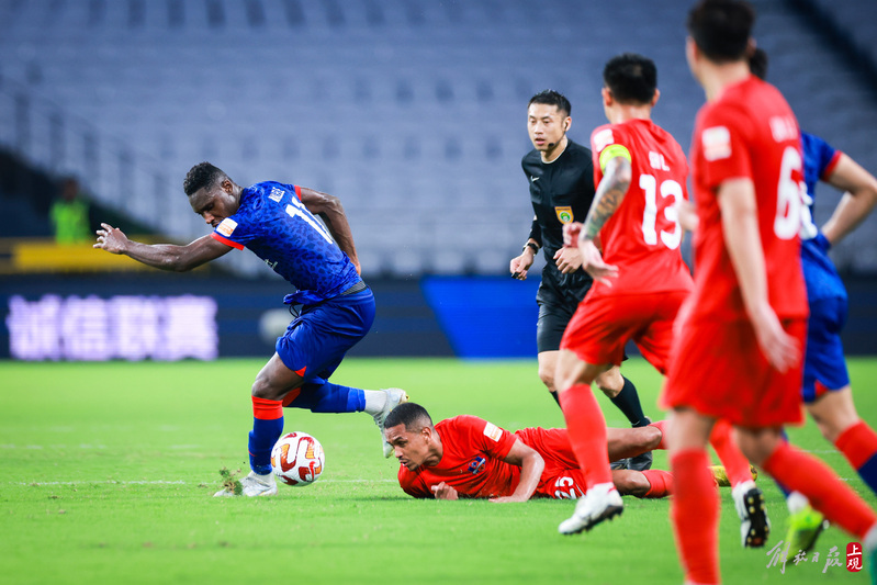 开云官网-申花外援破门得分，帮助球队获得关键胜利的简单介绍