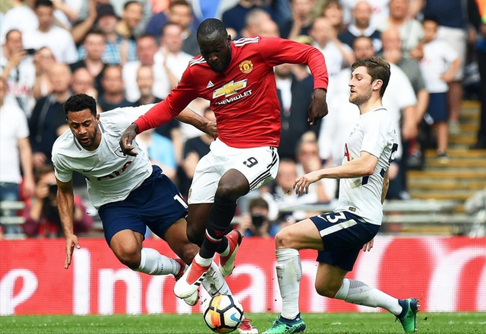 开云体育入口-非洲女足表现抢眼，轻松晋级决赛