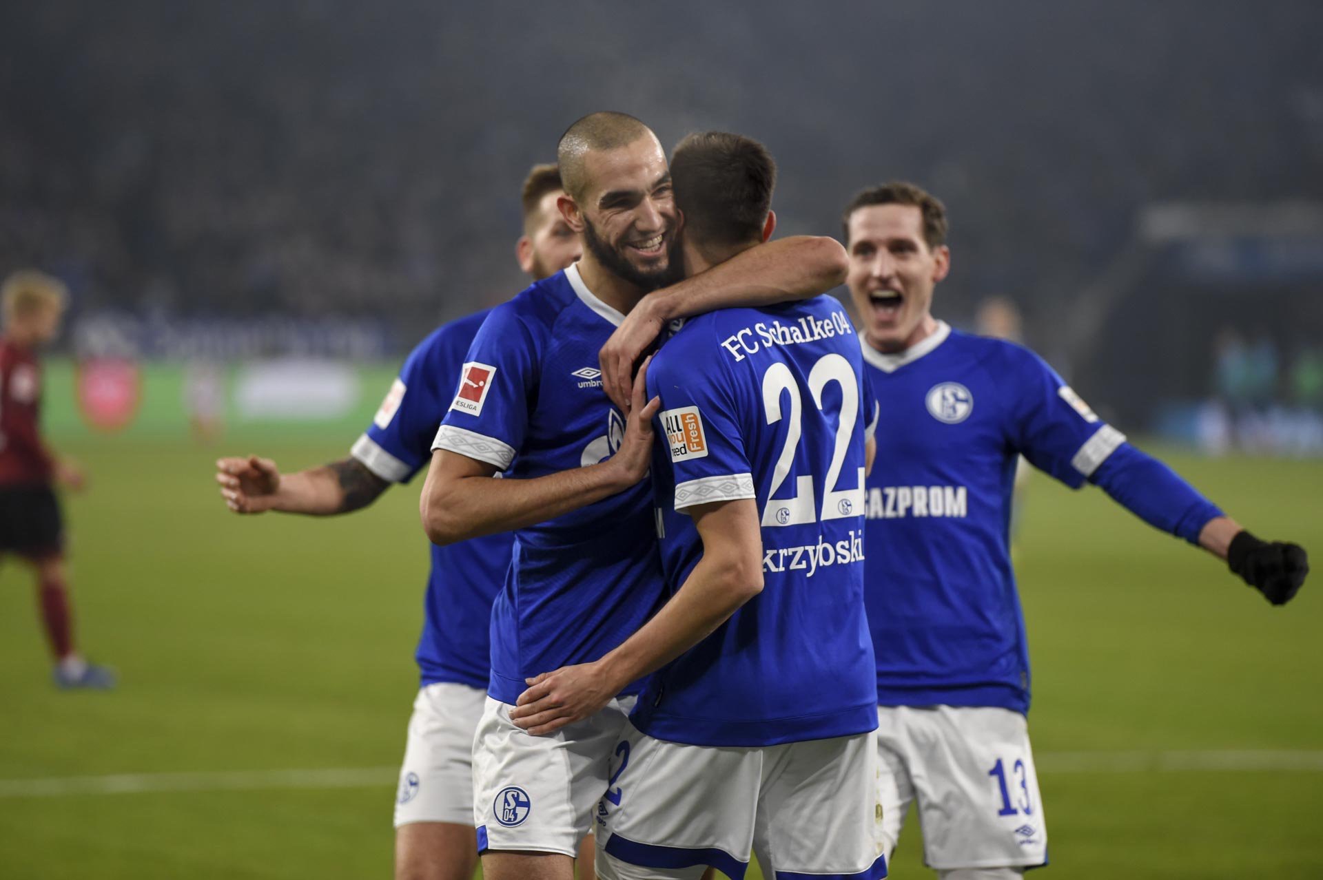 开云体育app-沙尔克集体训练备战，期待在主场比赛取胜的简单介绍