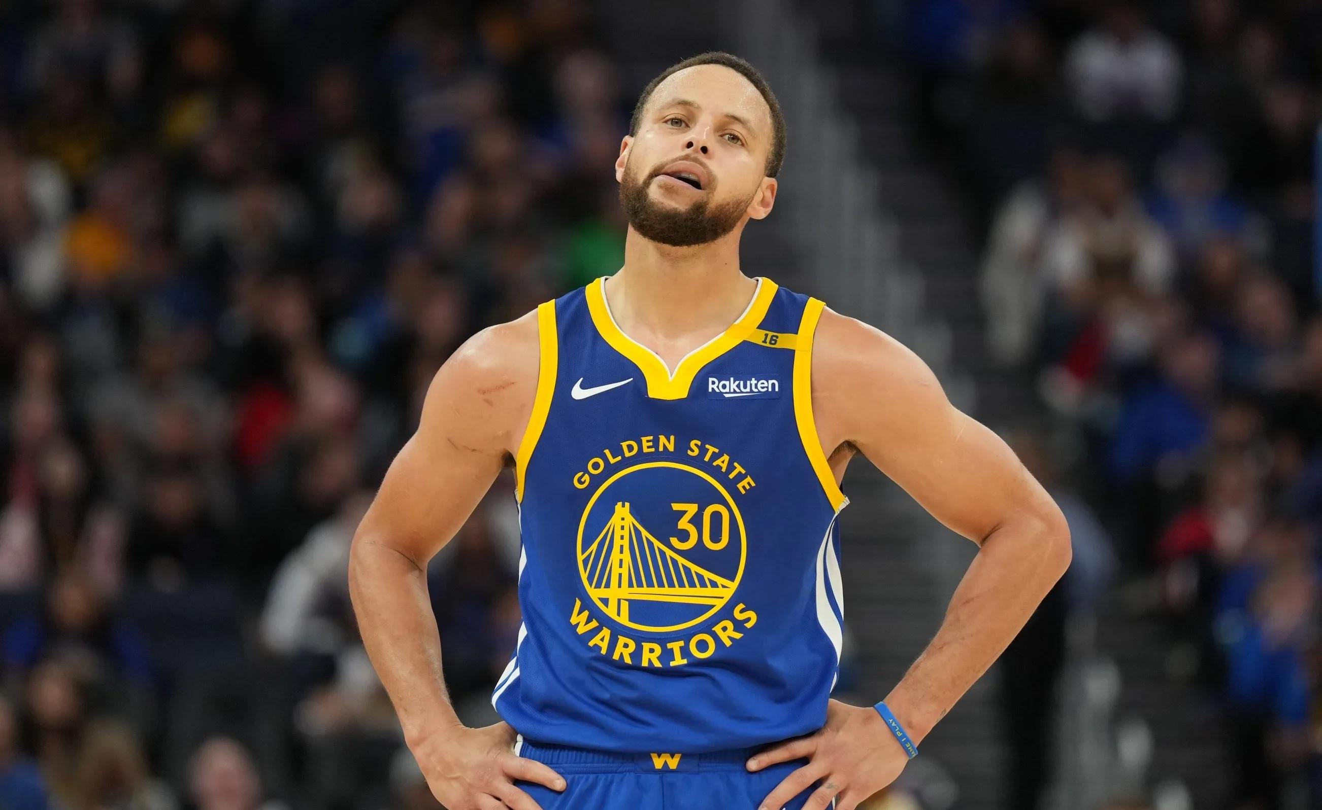 开云平台-勇士队年轻球员崭露头角，成为亮点