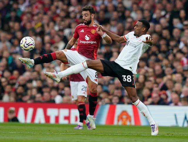 开云官网-利物浦主场失利，防守漏洞暴露