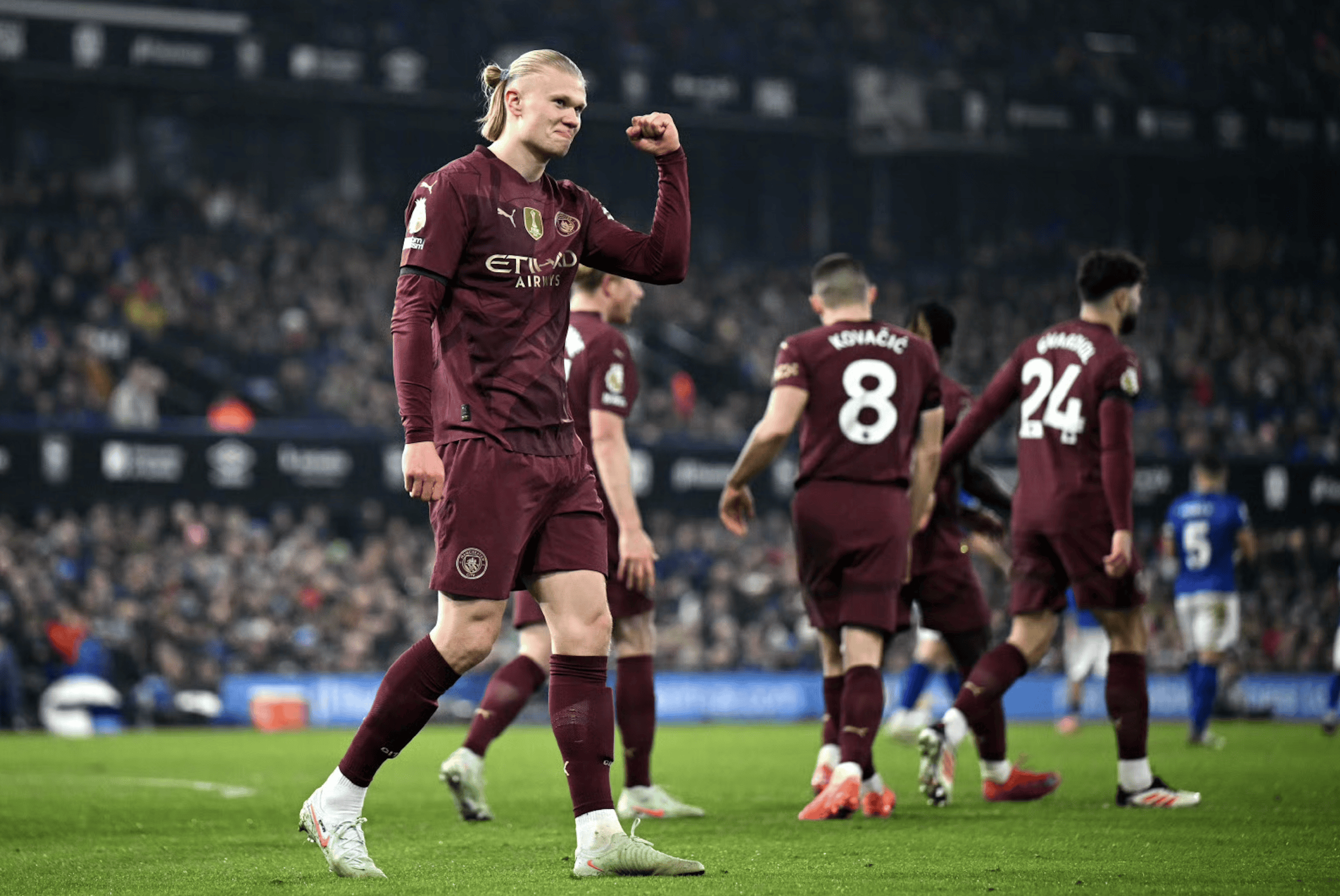 包含切尔西逆转胜曼城，英超争冠战火再燃的词条