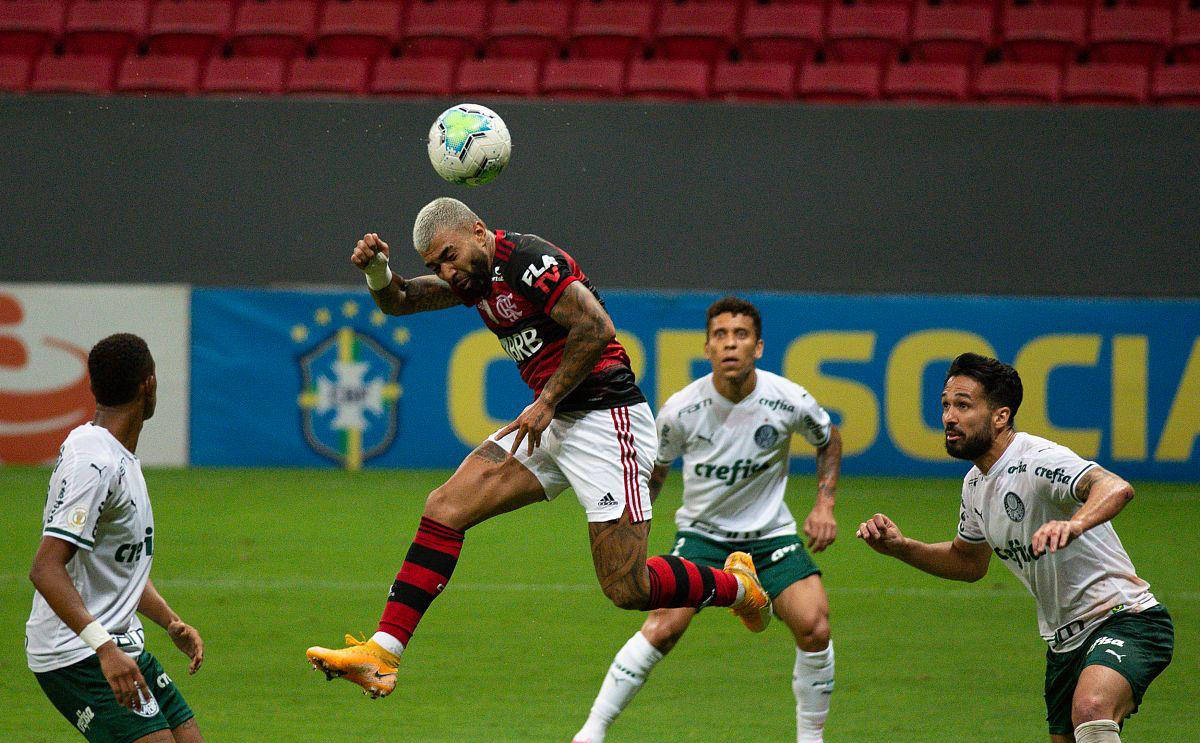 开云体育APP下载-纽维尔联队实力抢眼，成为黑马球队