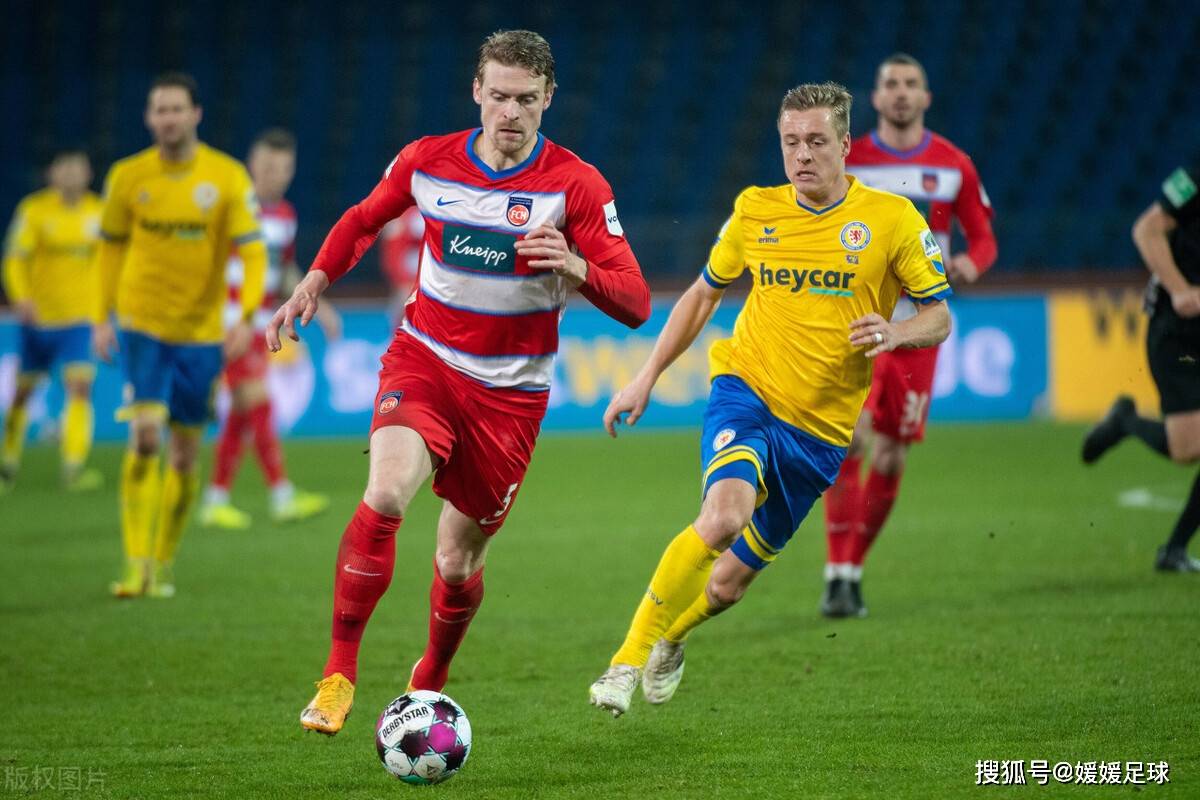 斯图加特不敌柏林赫塔，遭遇连败