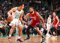 巴斯德队球员伤愈复出，队伍士气大振