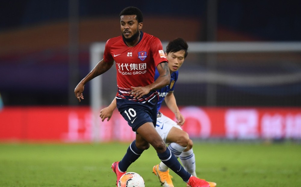 包含延边全力拼搏，客场逼平强敌的词条