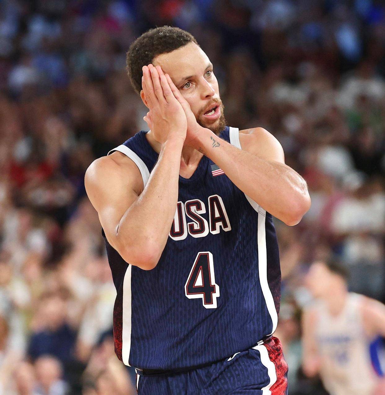 开云体育下载-关于老鹰意料之外惜败勇士，库里正赛全面超神的信息