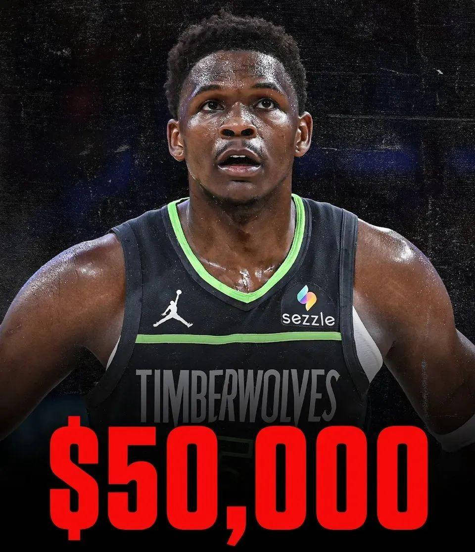 开云体育-NBA球员在比赛中被罚下场，将受到联盟处罚