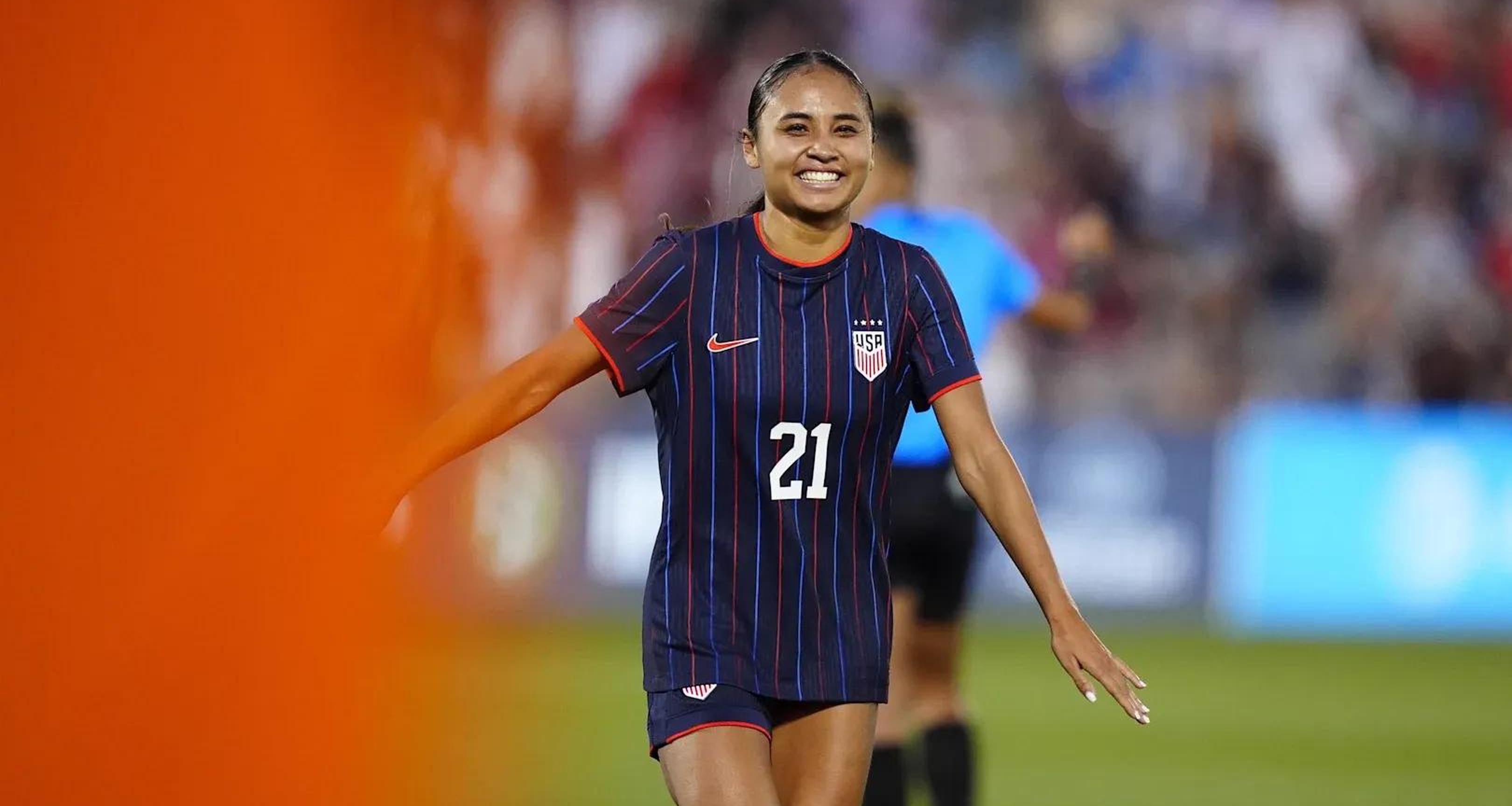 包含美国女足夺取胜利，晋级强赛的词条