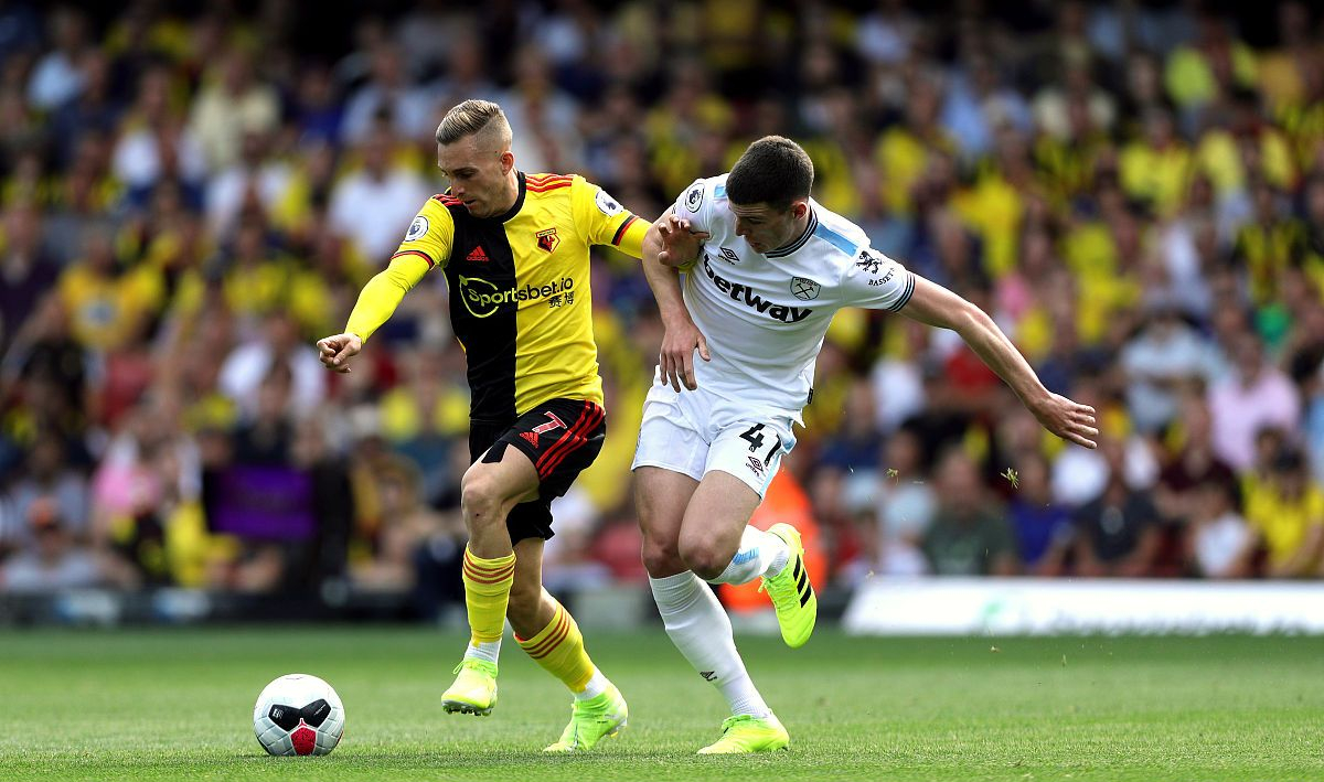 开云平台-斯旺西主帅执教成绩不佳，降级形势艰难的简单介绍