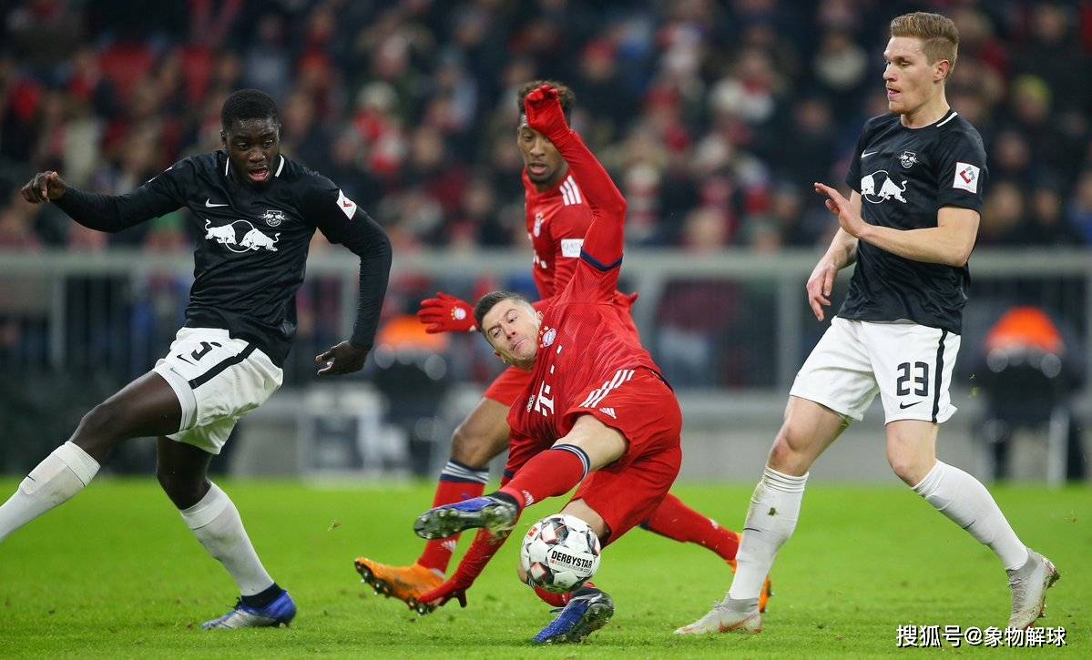 包含拜仁慕尼黑遭受劲敌阻击，欧冠决赛前景岌岌可危的词条