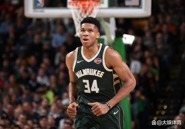 关于雄鹿队扳平分数，与篮网队战成2-2平的信息