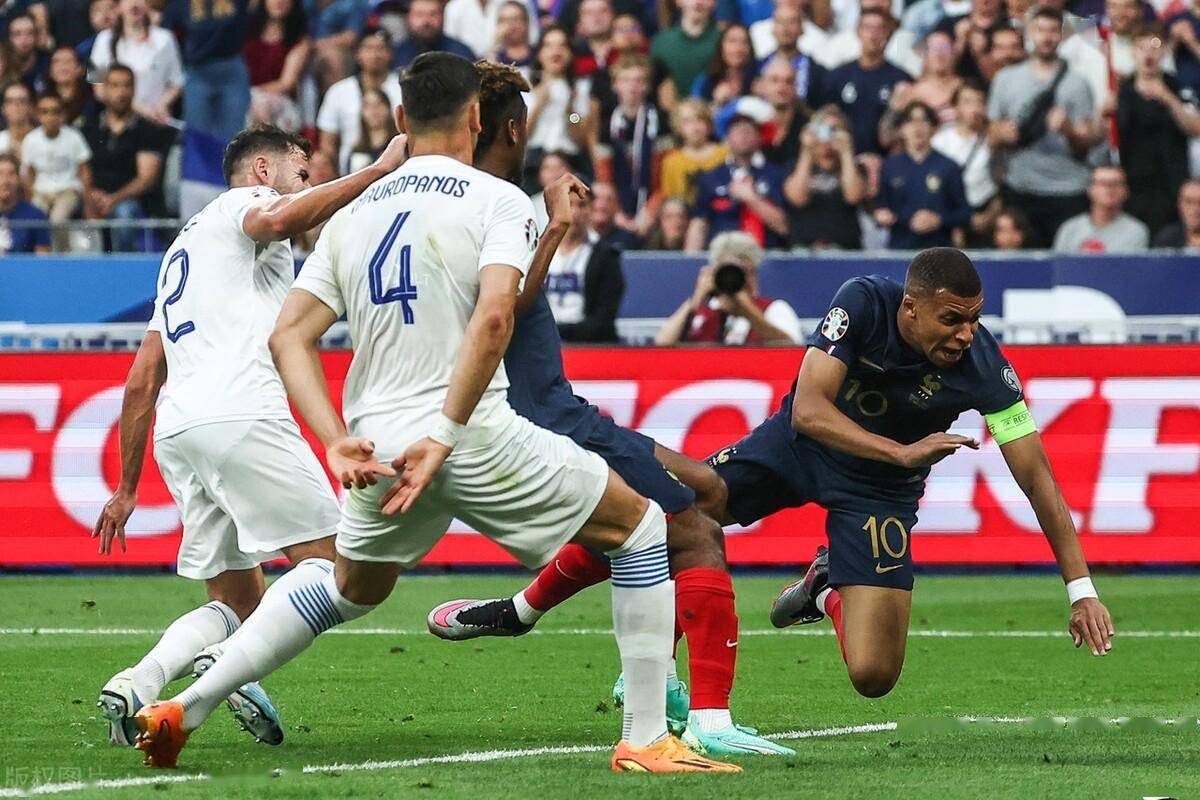 英格兰队大破保加利亚！欧预赛雄心迪拓