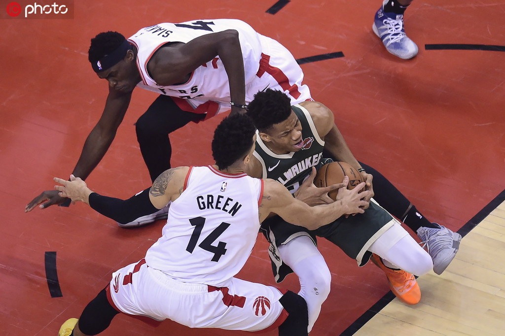 猛龙队气势如虹，强阵如洪守卫主场