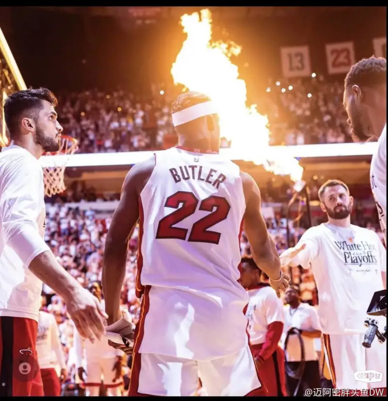 开云体育app-包含热火队球员备战季前热身赛，士气高昂的词条