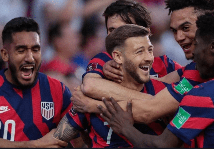 挨个登场！挪威队与加拿大队携手晋级世界杯半决赛