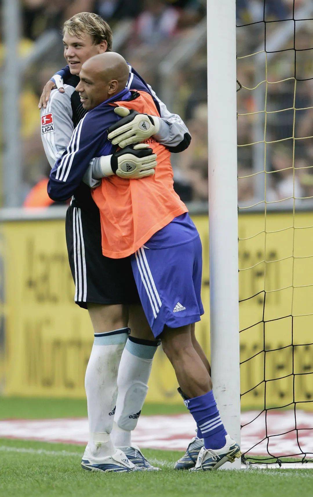 开云体育APP下载-包含沙尔克04队员面对困境，不屈不挠的词条