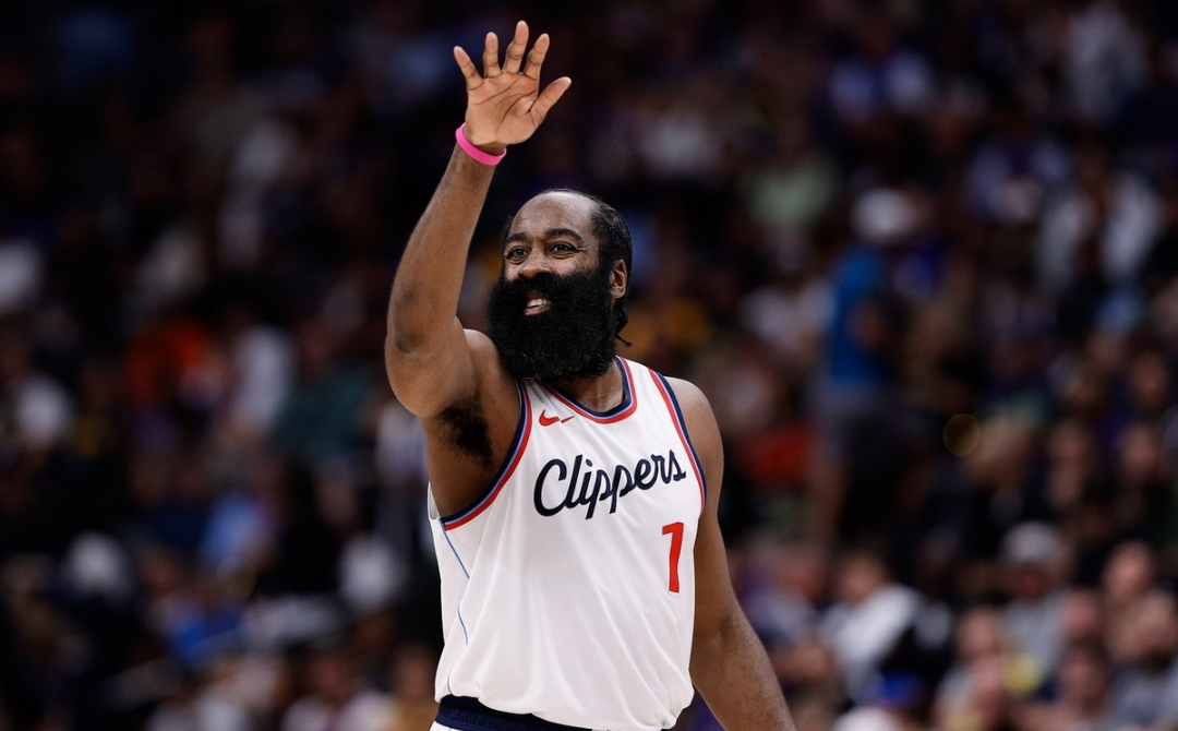 开云体育登录-快船逆转太阳取得五连胜