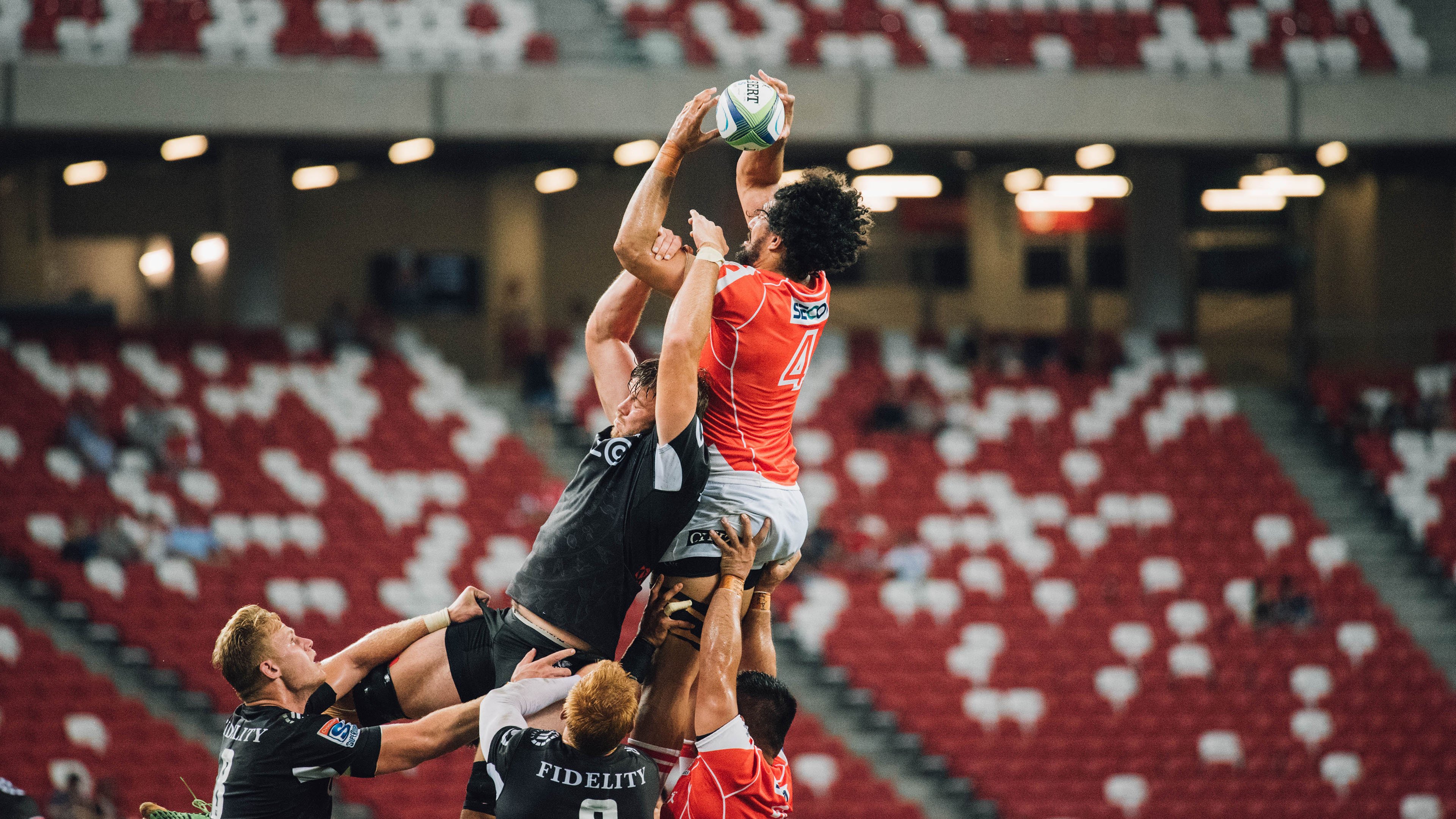 悬念的黄昏,当克莱的魔法让亚平宁的夜晚提前入眠