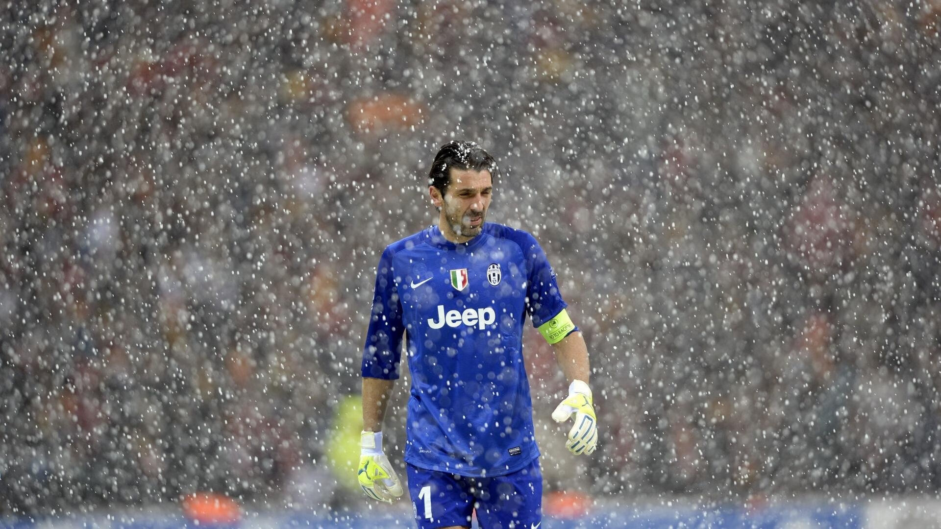 开云体育登录-逆转的齿轮，诺里斯三重奏与不可能的翻盘